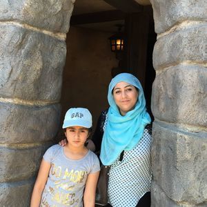 Meet your Posher, Fatima